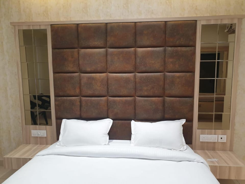 Hotel Mark Hotel in Punjab, India