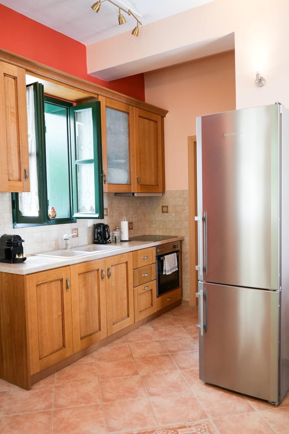 Kitchen or kitchenette, pet friendly, stove