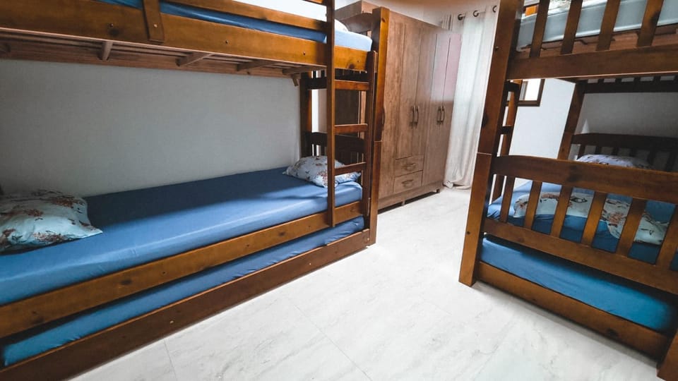 bunk bed