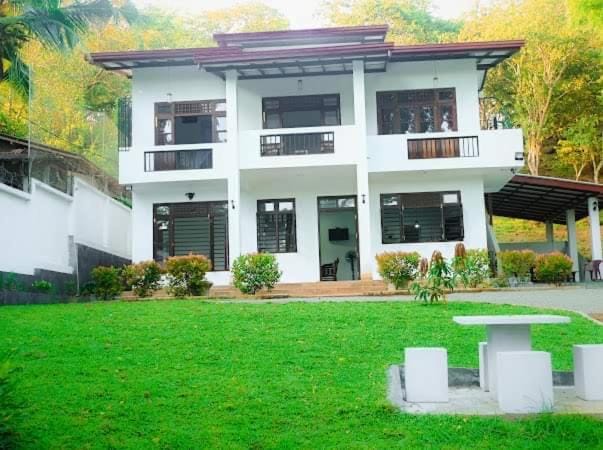 Property building, Garden