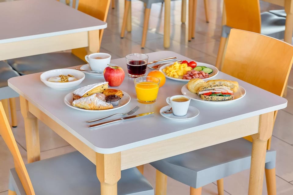 Restaurant/places to eat, Breakfast