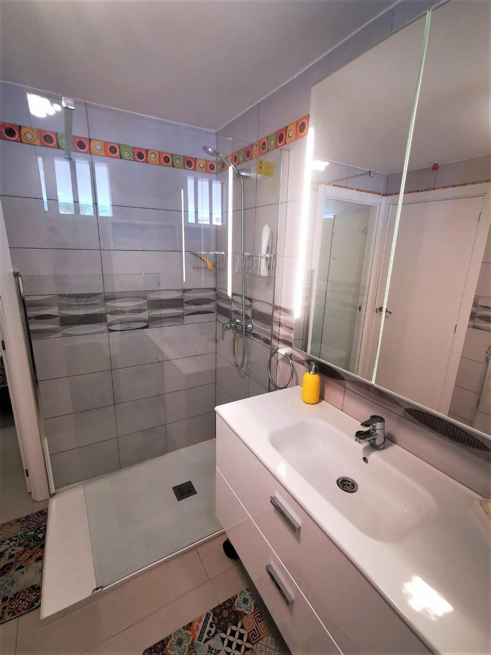 Shower, Bathroom