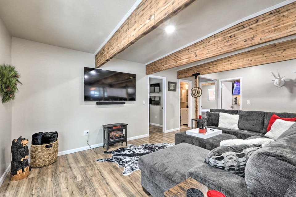 Fire Pit + ATV Trail Access: Munds Park Cabin! Cabin in Munds Park