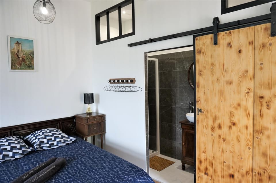 gîte du tourneur studio au cœur de saint cirq Apartment in Occitanie