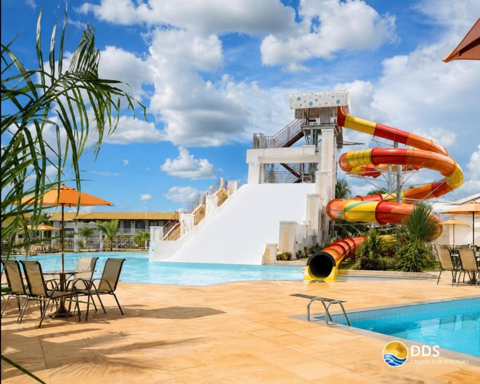 Lacqua diroma - Descanso Merecido, Park aquático 24h, Piscina de Ondas Exclusiva Apartment hotel in State of Goiás