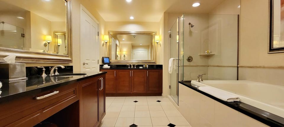 Hot Tub, Bathroom, Bath