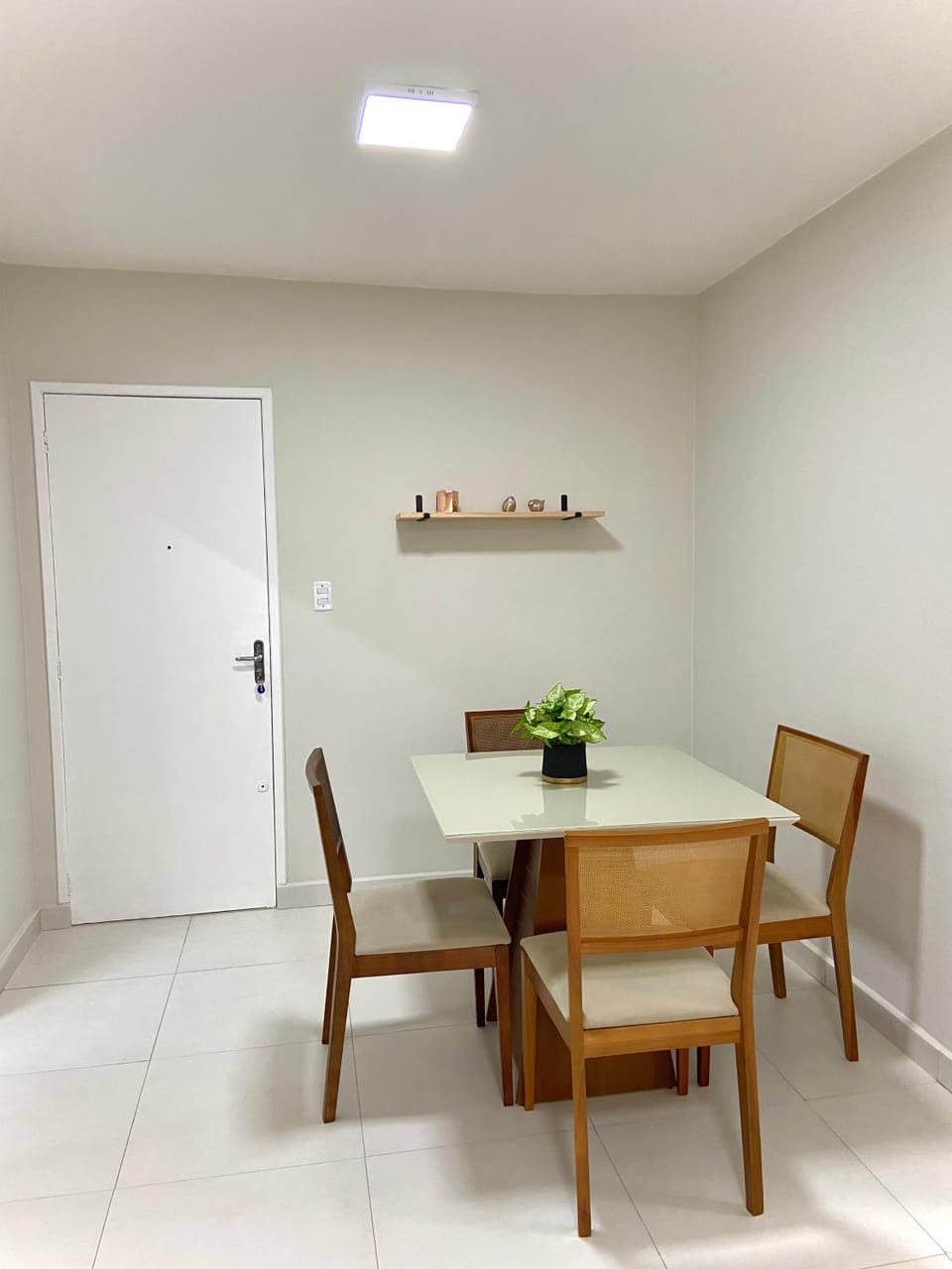 Apartamento no centro, ar-condicionado e garagem Apartment in State of Santa Catarina