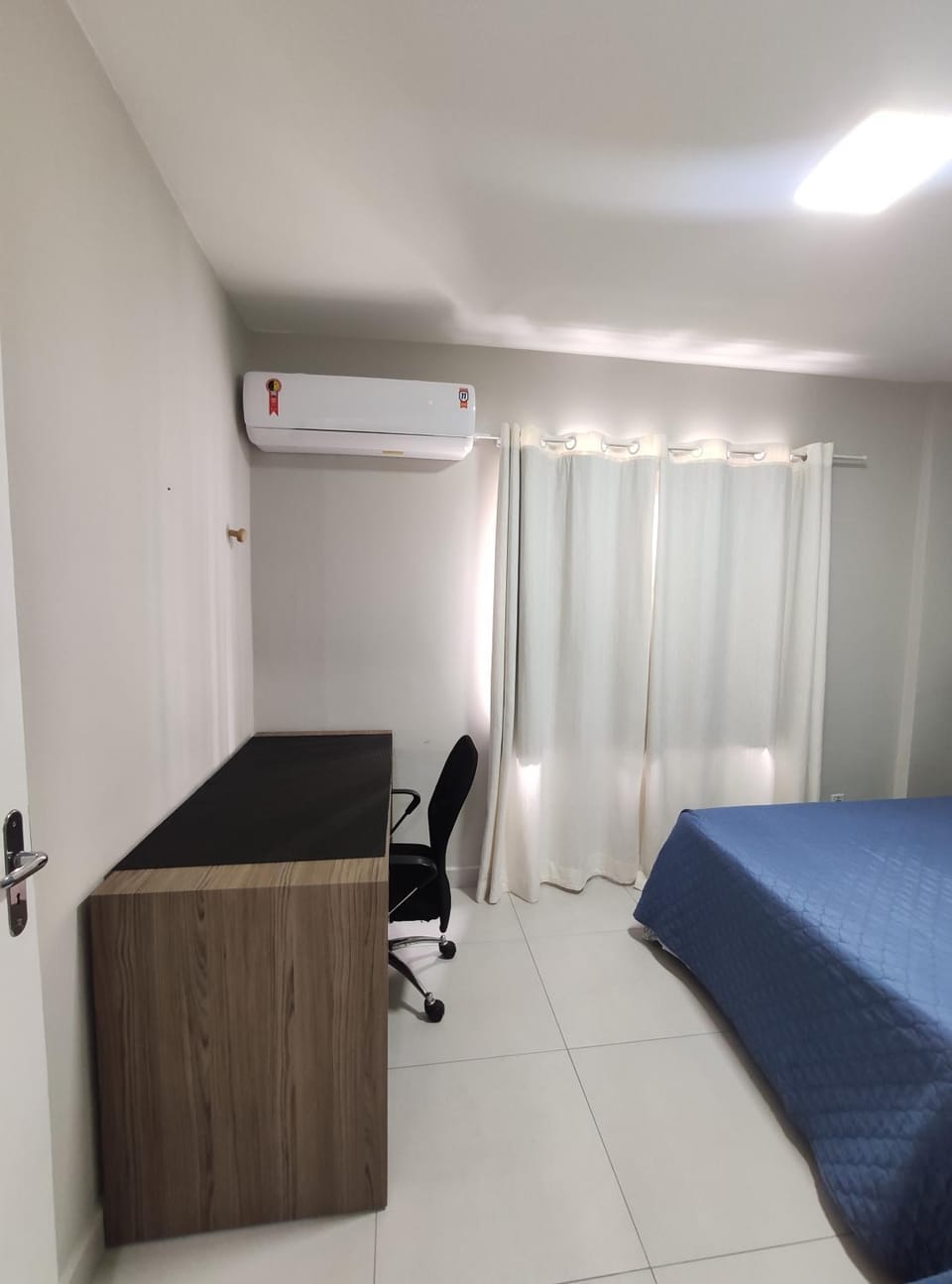 Apartamento no centro, ar-condicionado e garagem Apartment in State of Santa Catarina