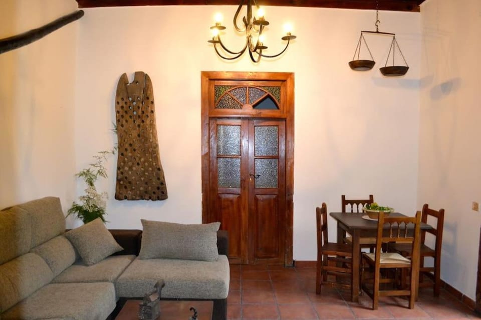 Finca Mariola - Centenaria Chalet in Comarca Sur