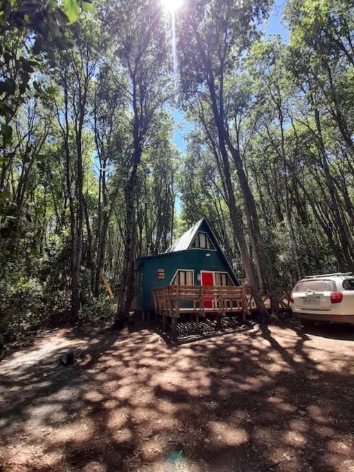 "Encanto de Vilches", cabaña en la precordillera con hot tub privado Chalet in Maule