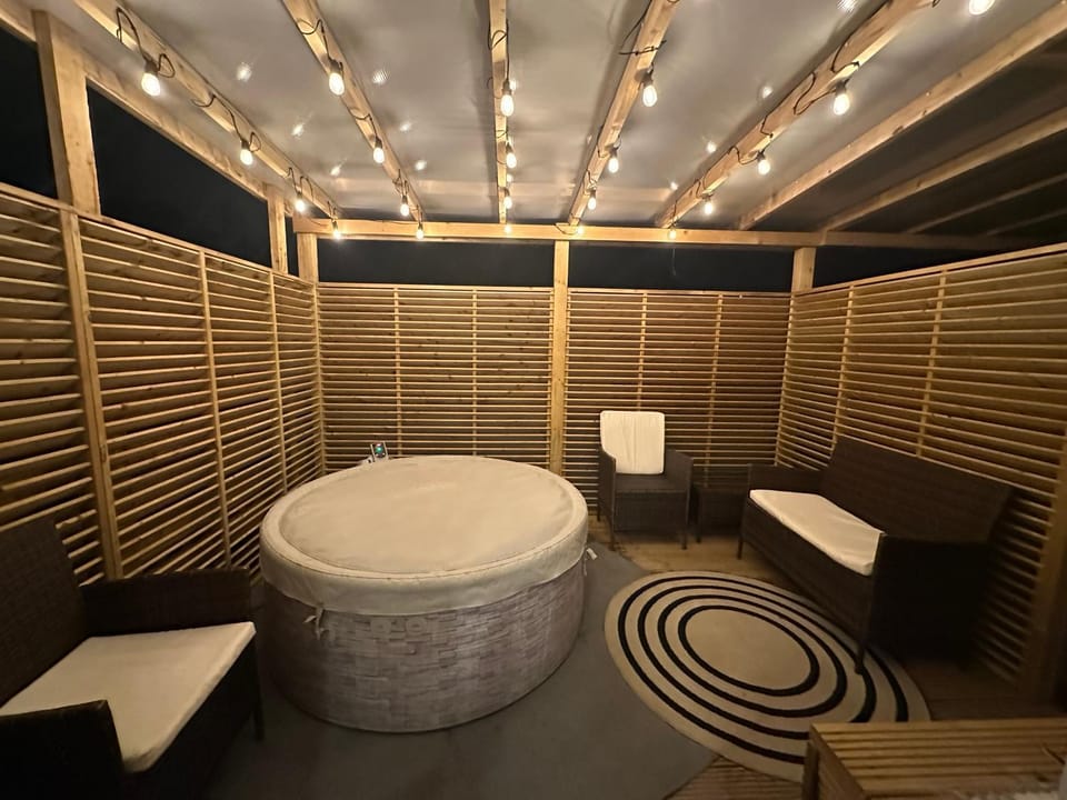 Hot Tub