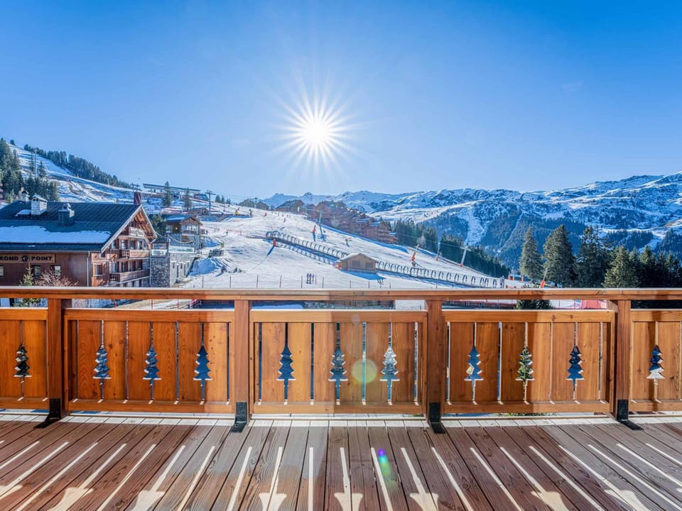Chalet Penthouse Luxe à Méribel - Concierge, Spa, Parking - FR-1-613-41 Apartment in Les Allues