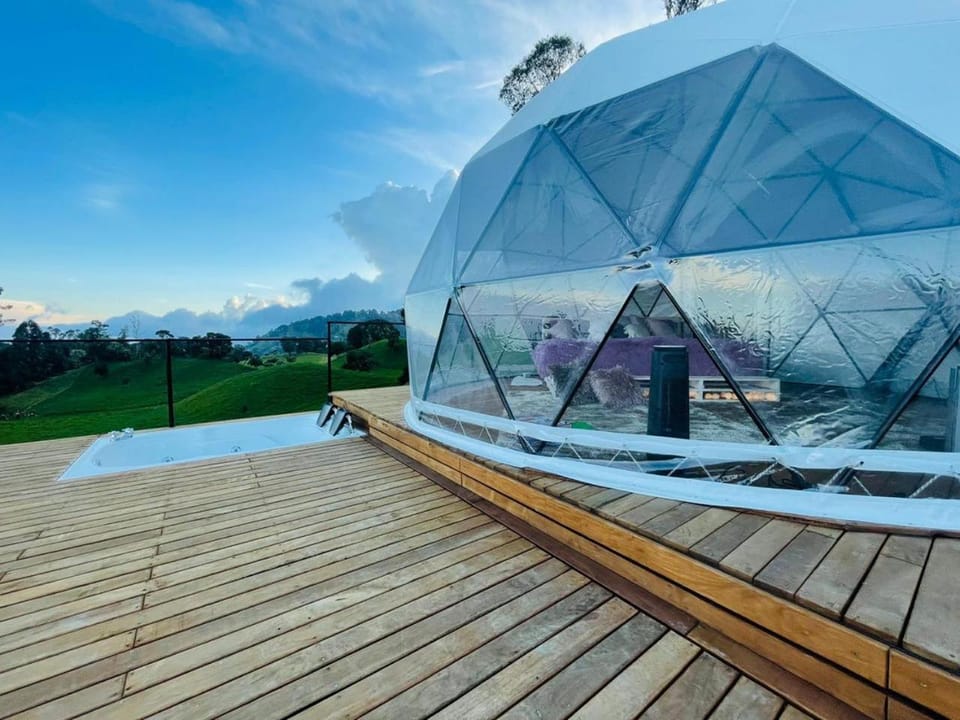 Stellarium Glamping Luxury tent in Caldas, Colombia
