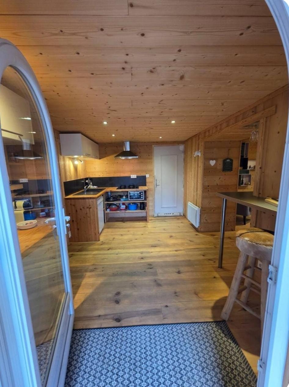 Appartement au rez de jardin d'une villa Mexicaine Apartment in Barcelonnette