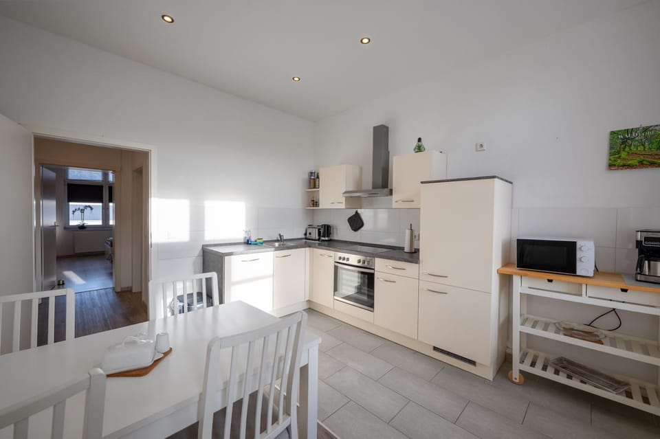 Kitchen or kitchenette, kitchen