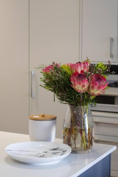 9 Church View - No LoadShedding - Homely Apartment Apartment in Cape Town