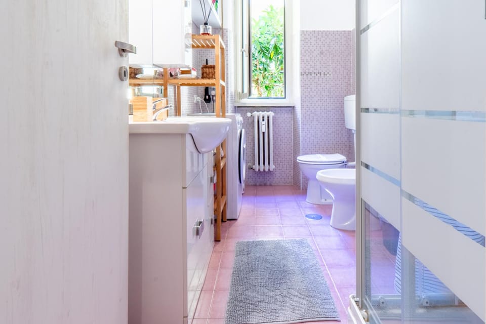 Shower, Toilet, Bathroom, bidet, heating, washing machine