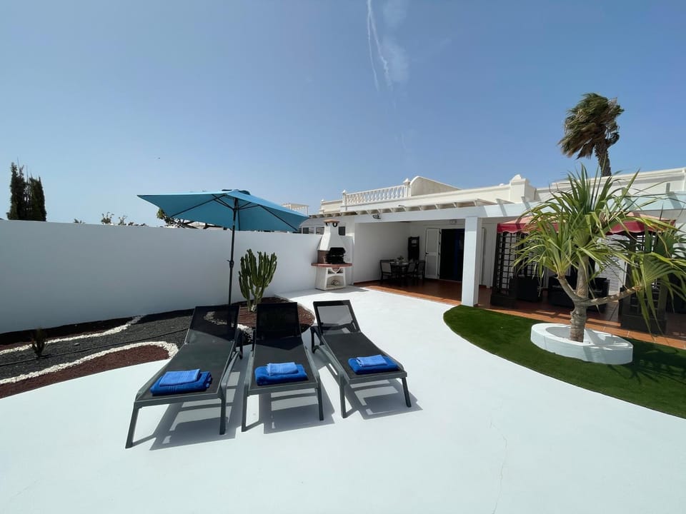 Balcony/Terrace, Swimming pool