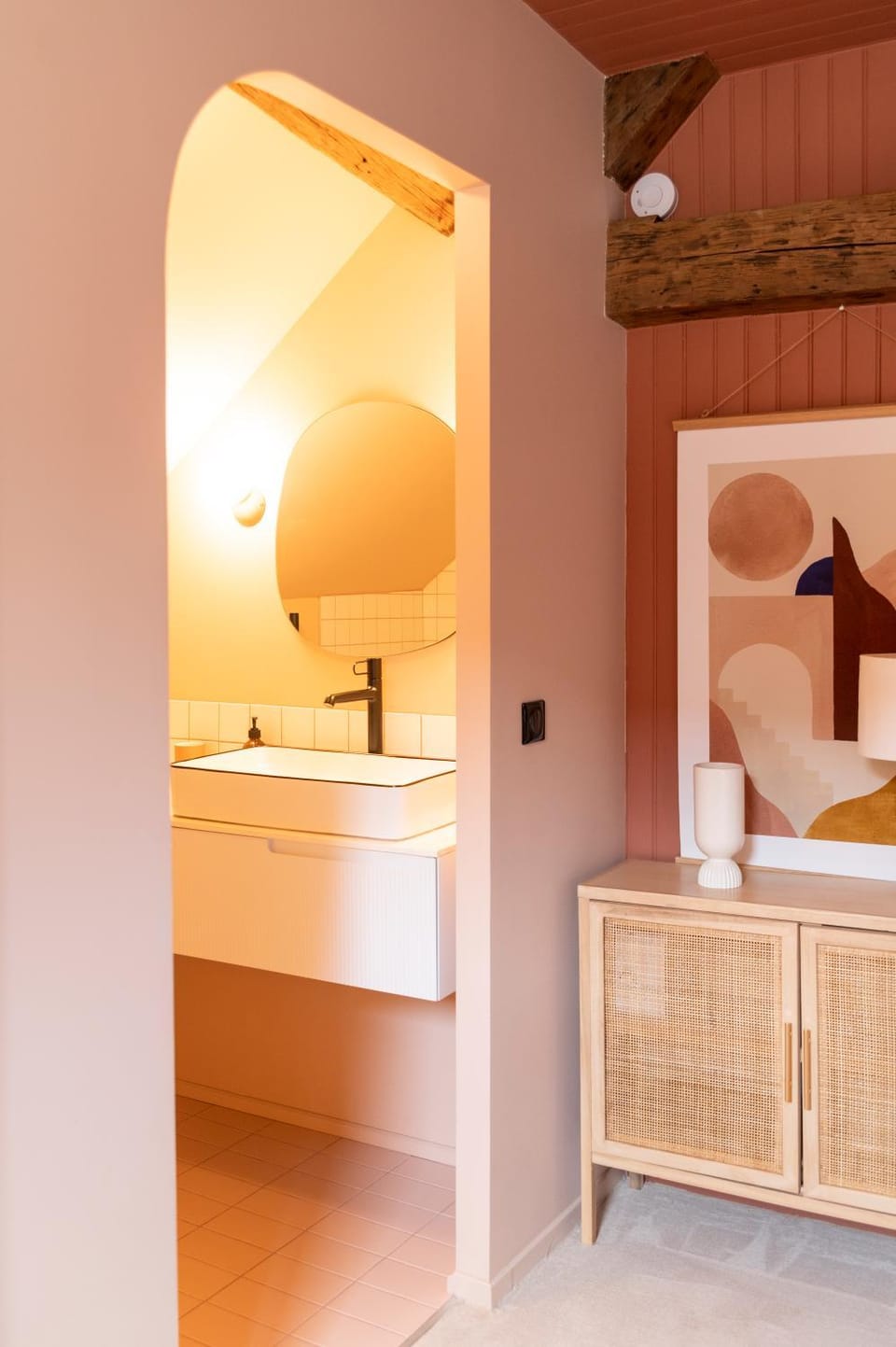 Bathroom, Decorative detail