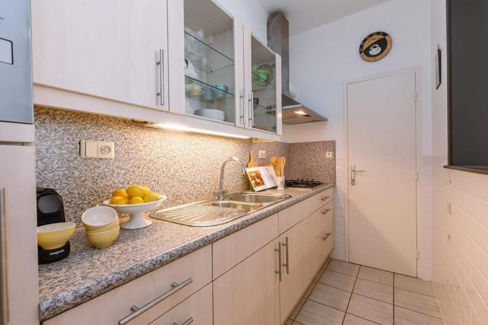 Casiola - Beautiful and spacious studio with side seaview Apartment in Knokke-Heist