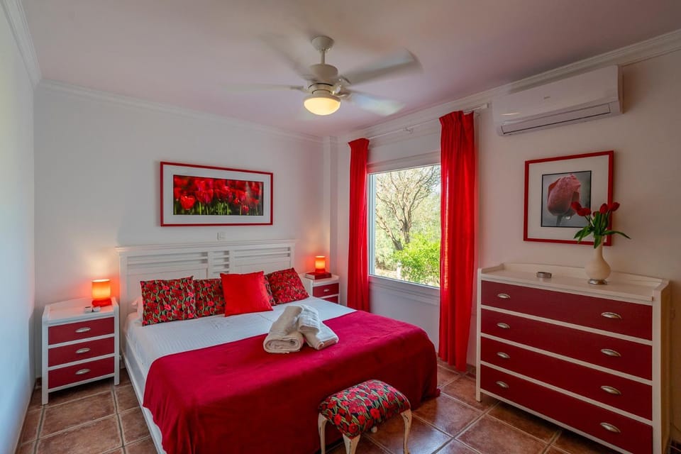 Living room, Bedroom