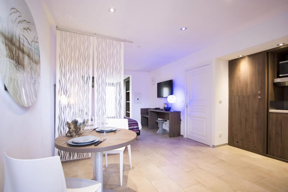 Studio Alon Ideal pour vos vacances ou sejours pros Apartment in La Cadière-d'Azur