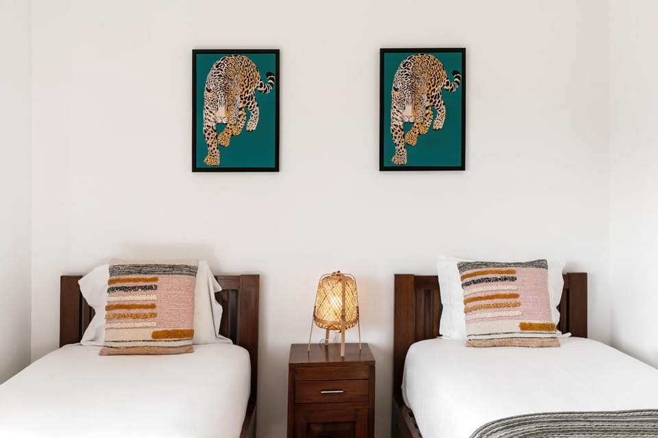 Bed, Decorative detail, Bedroom