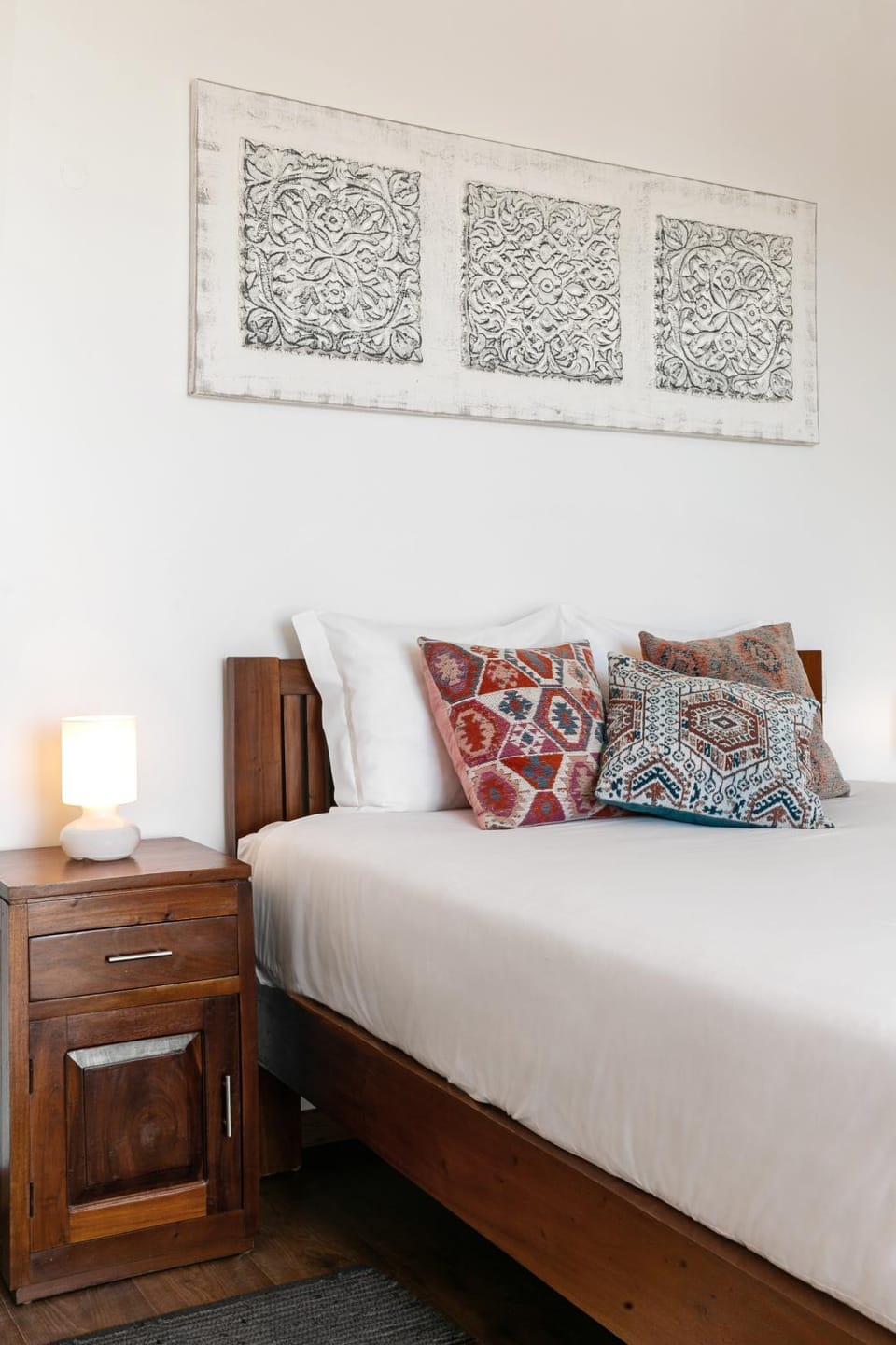 Bed, Decorative detail, Bedroom