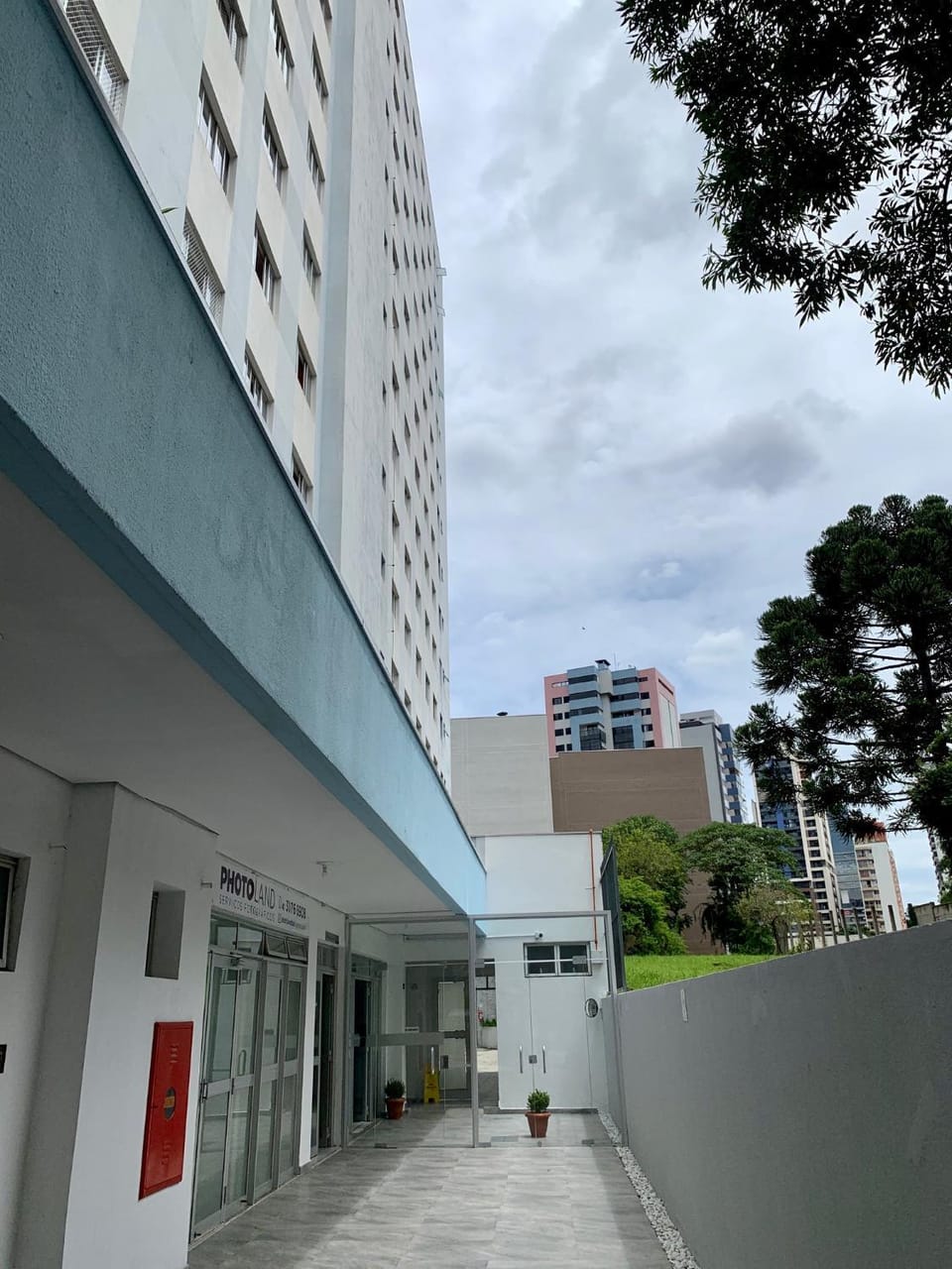 Facade/entrance