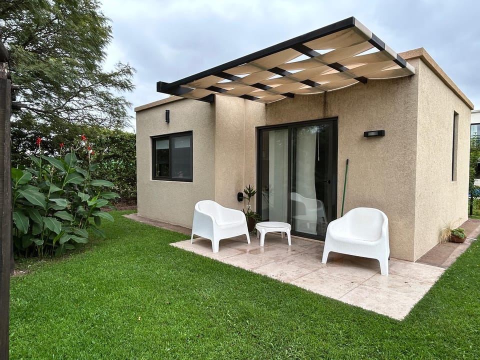 Property building, Garden, Garden view