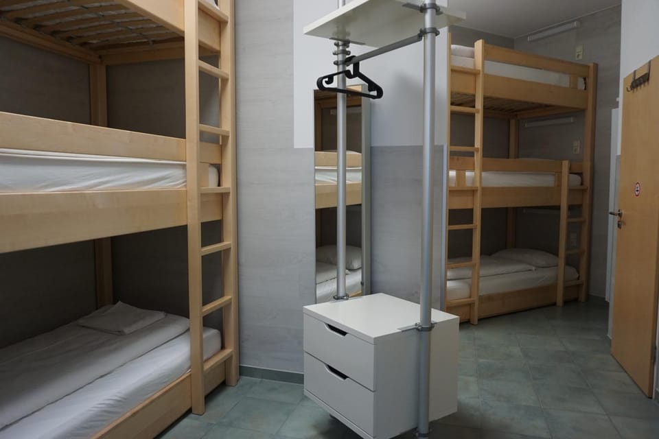 bunk bed