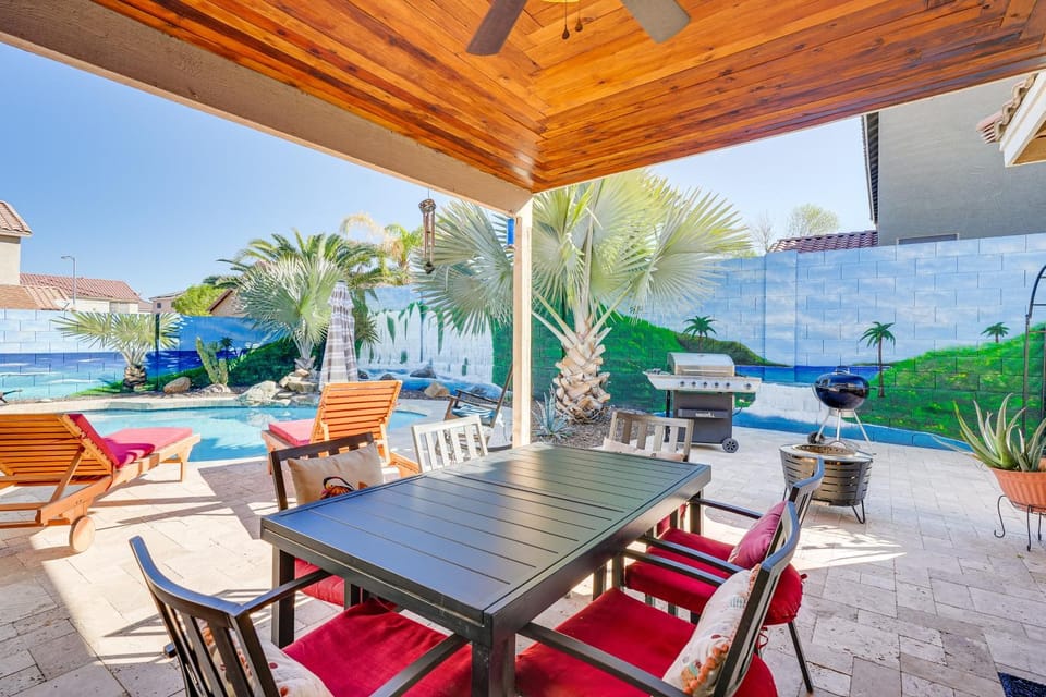 Family Home w/ Community Perks in Peoria House in Glendale