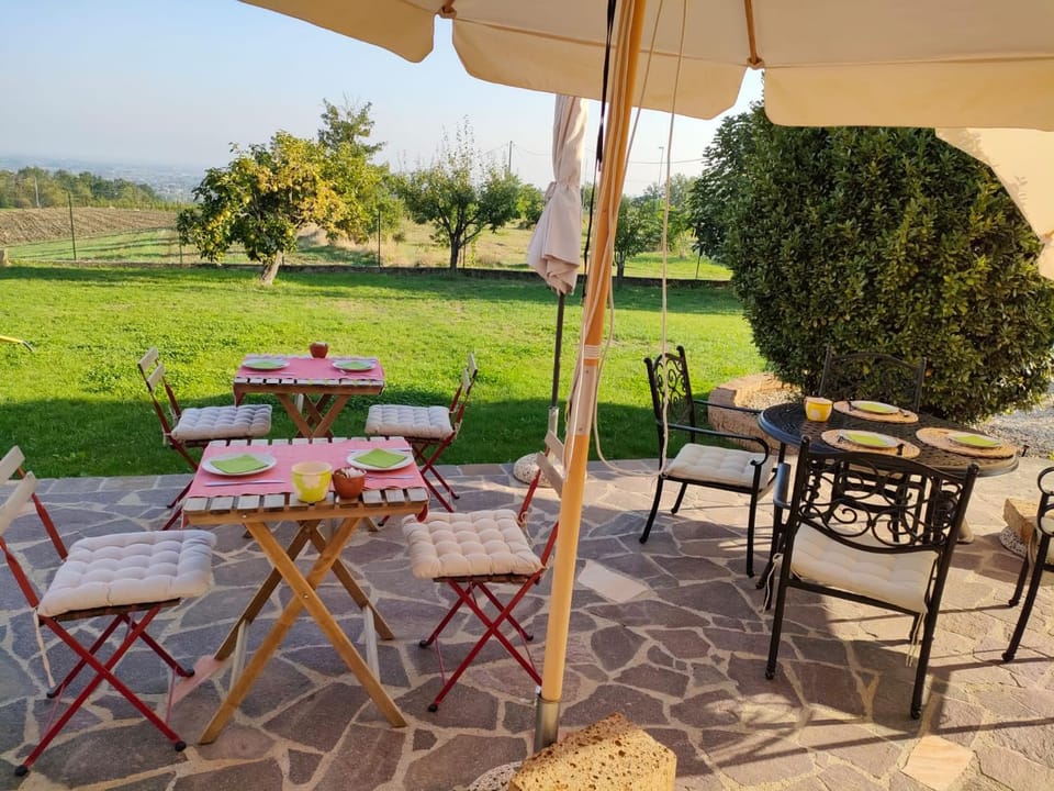 la Mafalda in Oltrepo Bed and Breakfast in Lombardy