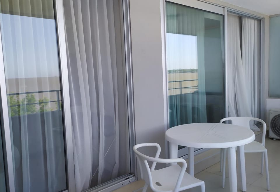 Apto Balcón Vista al Río Nª 402, Colonia del Sacramento Apartment in Uruguay