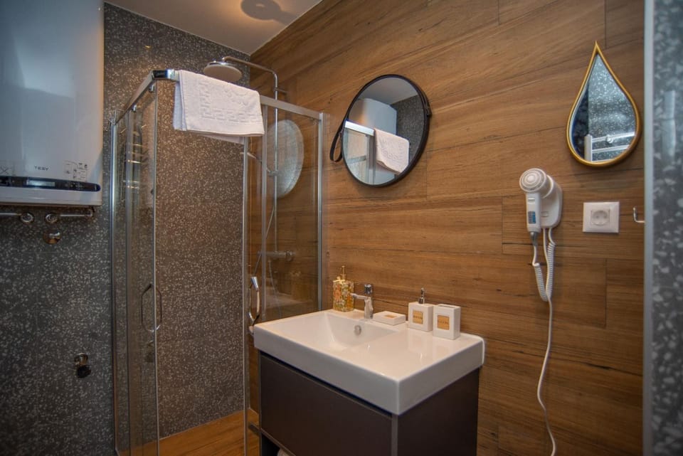 Modern Mountain Apartman 202 Apartment in Montenegro