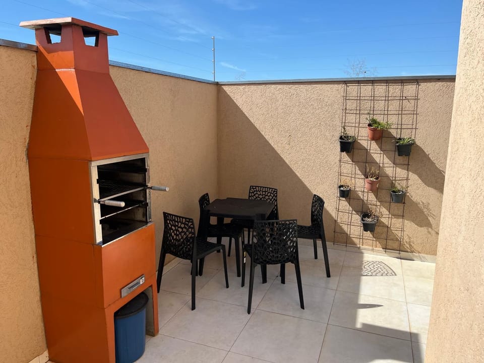 flat em Olímpia com churrasqueira Apartment in Olímpia