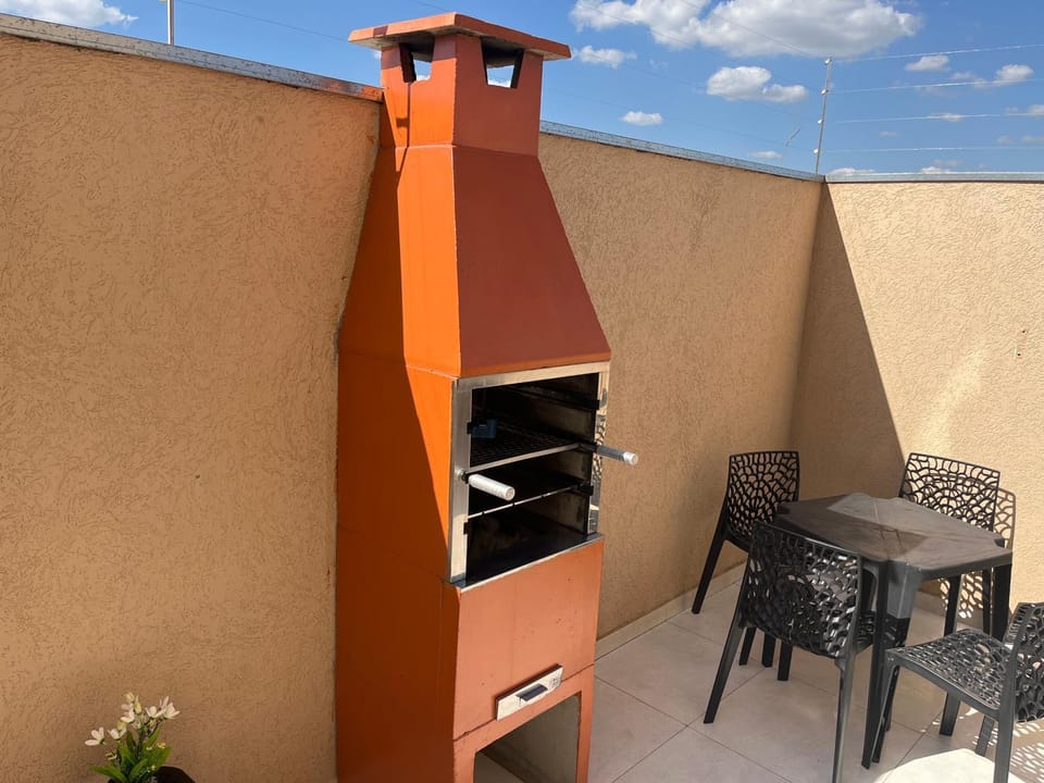 flat em Olímpia com churrasqueira Apartment in Olímpia