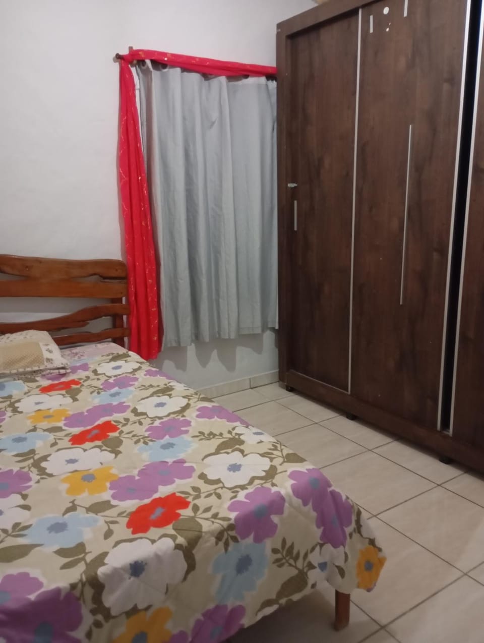 Chale cerrado em Jorge House in State of Goiás
