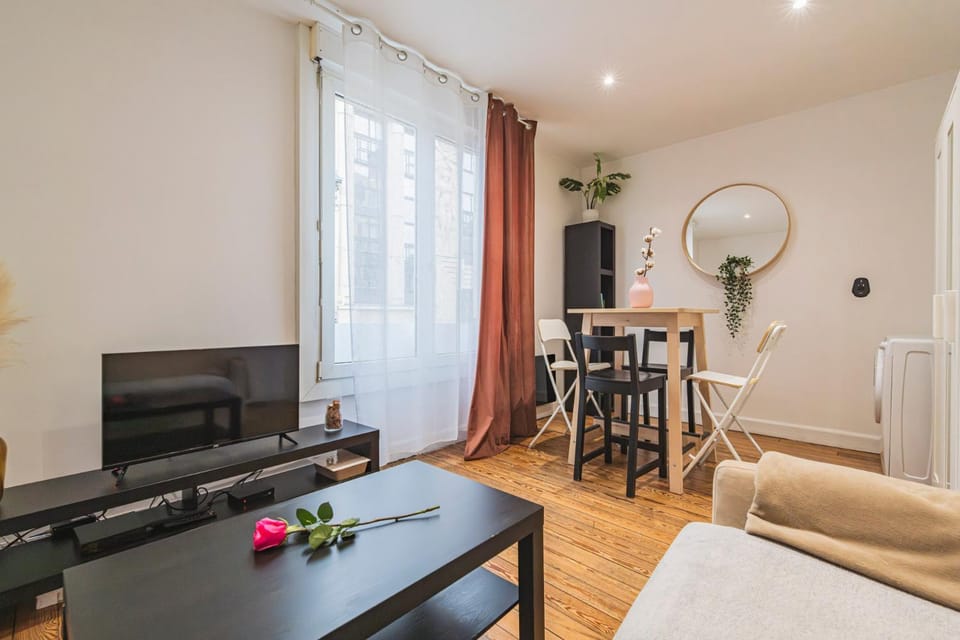 Appartement cosy proche Cathédrale Apartment in Reims