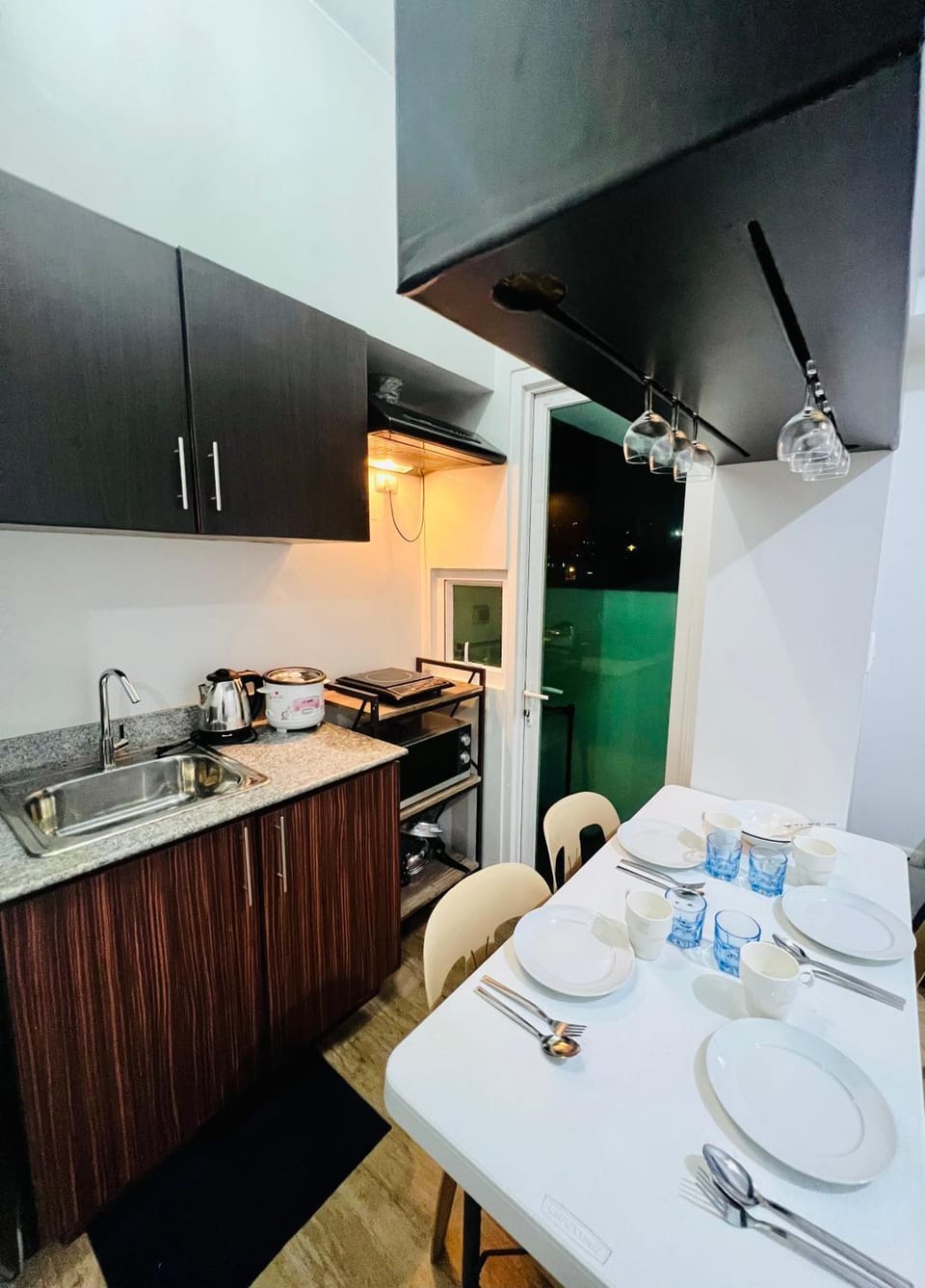 At Home Condo With Free Pool Access Apartment in Muntinlupa