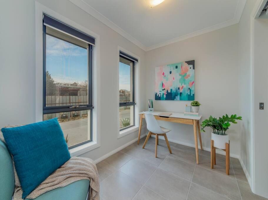 Merchants Court Central 3 bedroom townhouse House in Rural City of Wangaratta