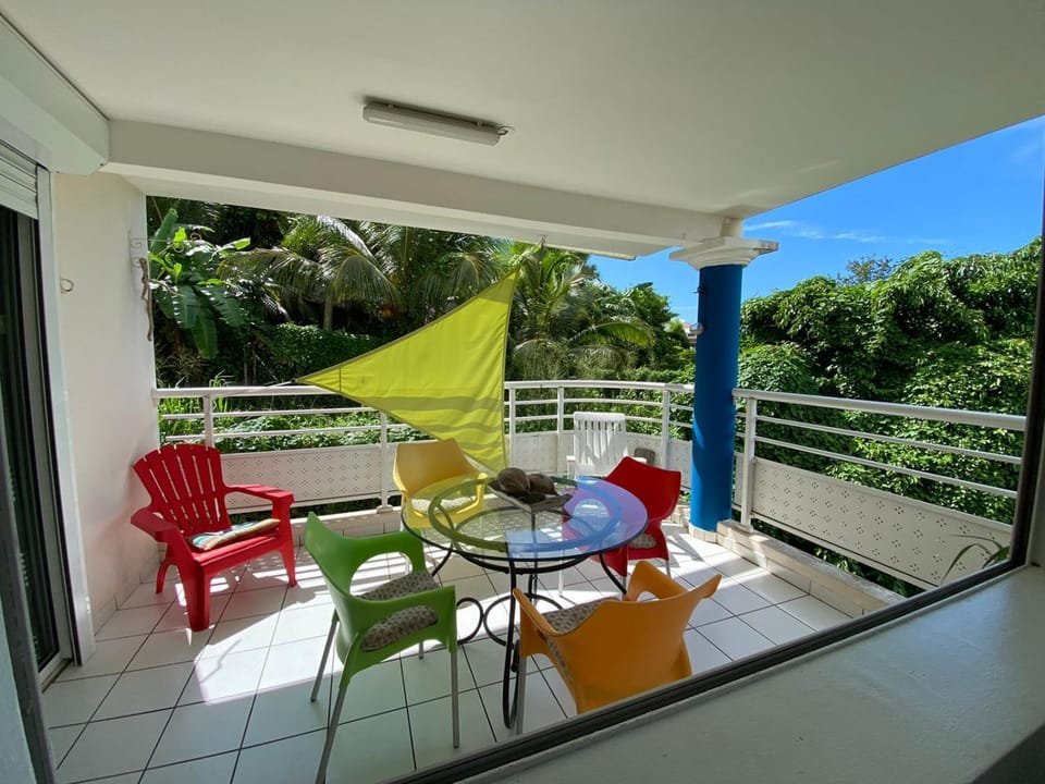 f3 location saisonnière détente tranquillité et belle vue Apartment in Les Trois-Îlets