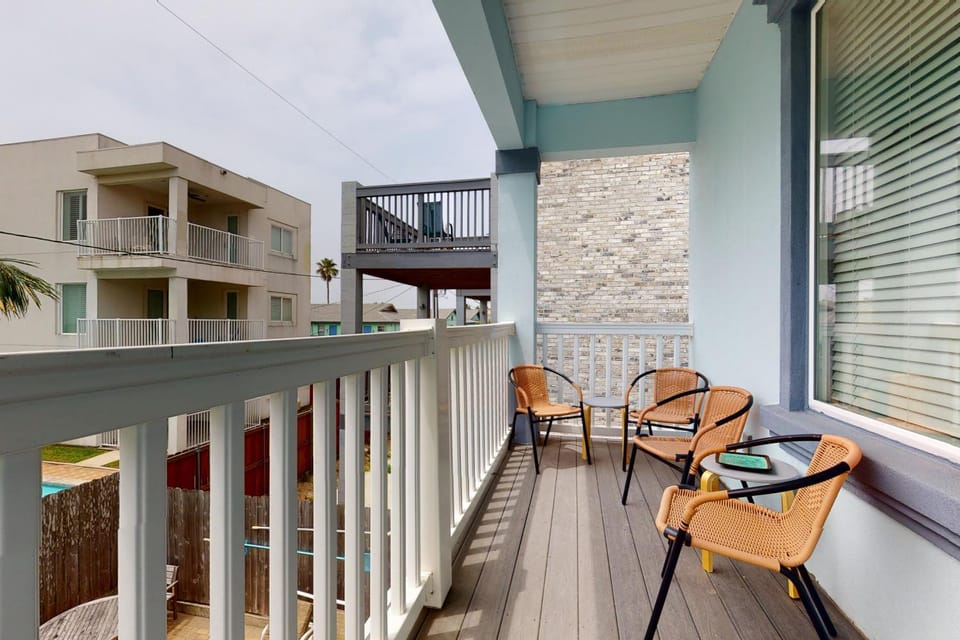Retama Landing Apartment in South Padre Island