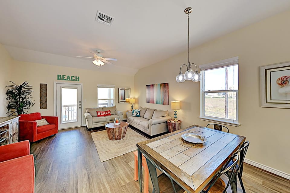 Island Escape House in North Padre Island