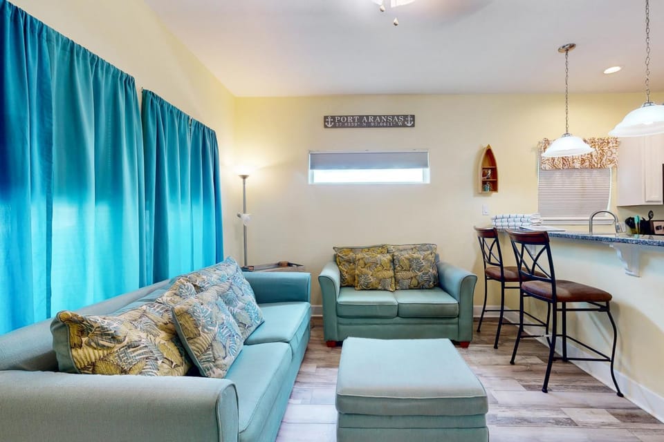 Flip Flop and Relax Apartment in Port Aransas