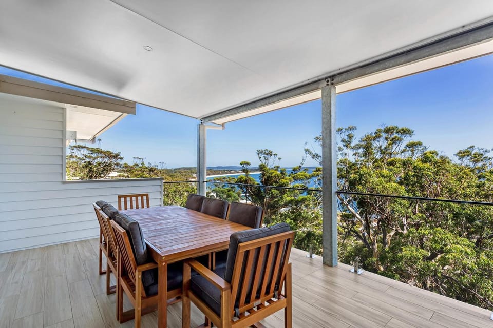The Zenith House in Shoal Bay