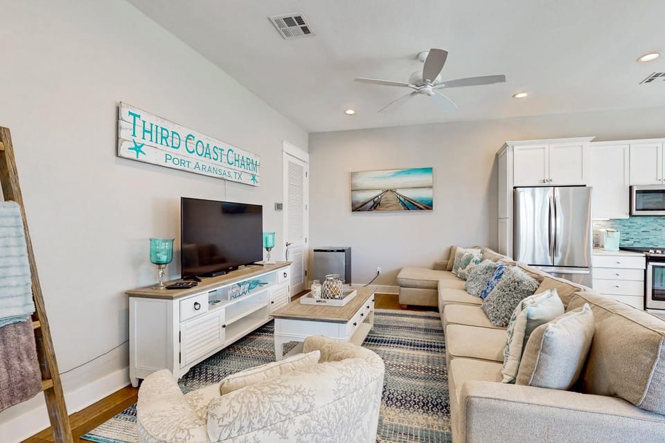 Third Coast Charm at Palmilla Beach House in Port Aransas