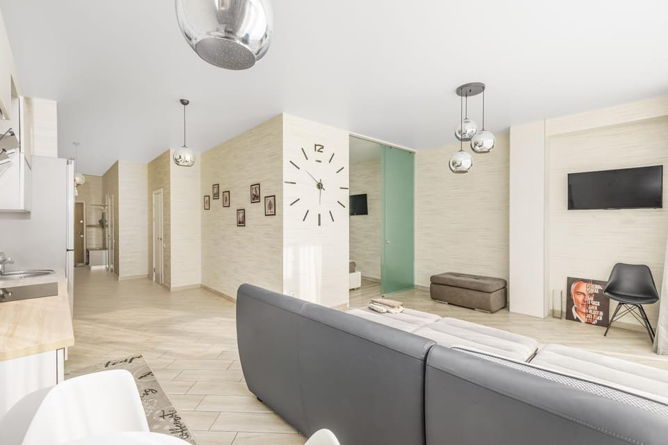 Gagarin Plaza 1-bedroom Apartment Apartment in Odessa