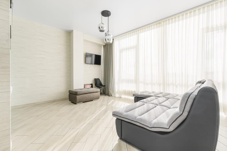 Gagarin Plaza 1-bedroom Apartment Apartment in Odessa
