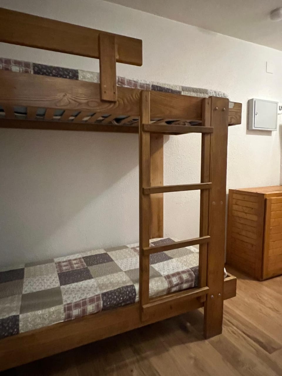 bunk bed